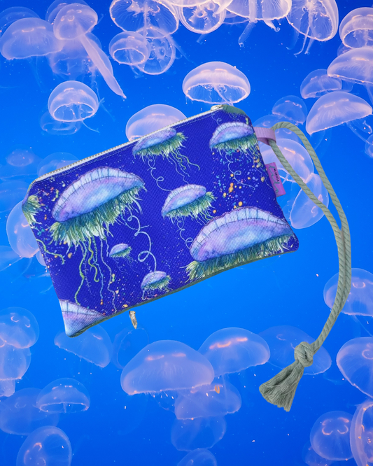 Jellyfish toiletry case