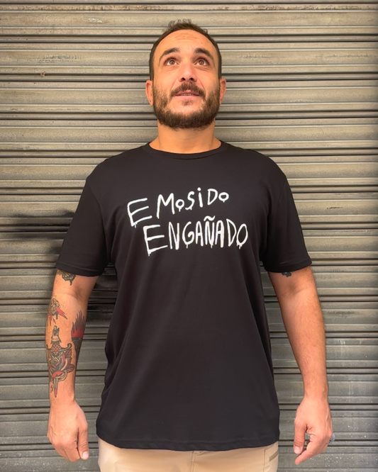 Camiseta Emosido Engañado