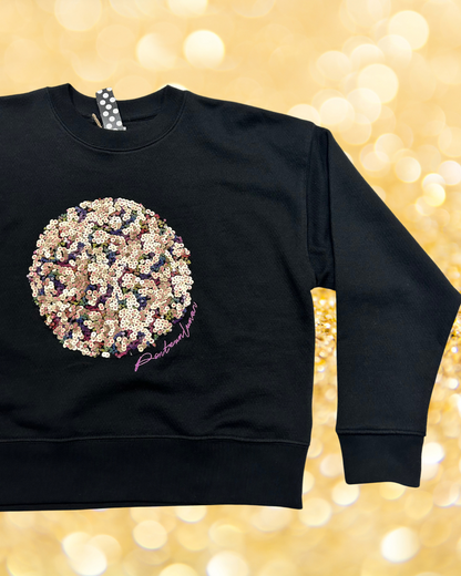 Sudadera negra crop top con brilli brilli