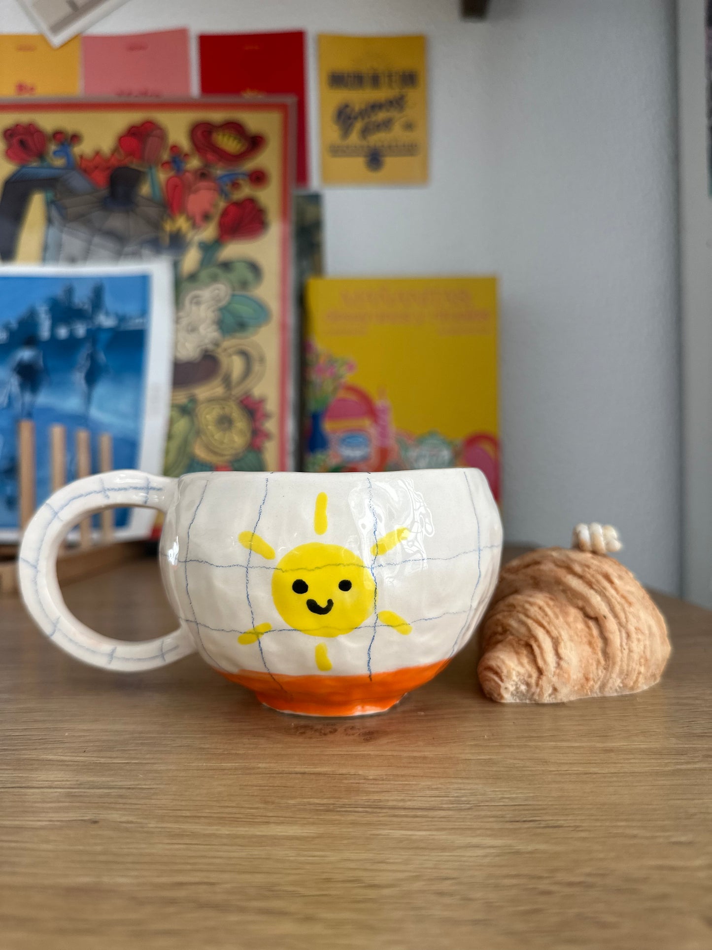 Drawing of a sun in the notebook Mug